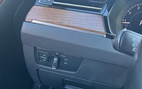 Volkswagen Passat B8 рестайлинг, 2017 год, 1 585 000 рублей, 13 фотография