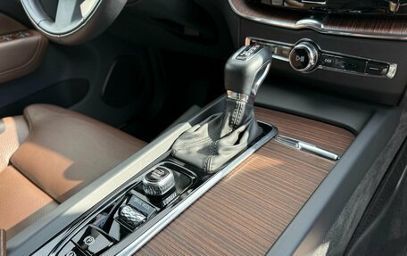 Volvo XC60 II, 2020 год, 4 250 000 рублей, 21 фотография