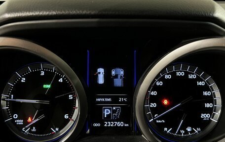 Toyota Land Cruiser Prado 150 рестайлинг 2, 2017 год, 3 490 000 рублей, 10 фотография