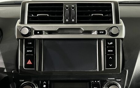 Toyota Land Cruiser Prado 150 рестайлинг 2, 2017 год, 3 490 000 рублей, 11 фотография