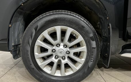 Toyota Land Cruiser Prado 150 рестайлинг 2, 2017 год, 3 490 000 рублей, 23 фотография