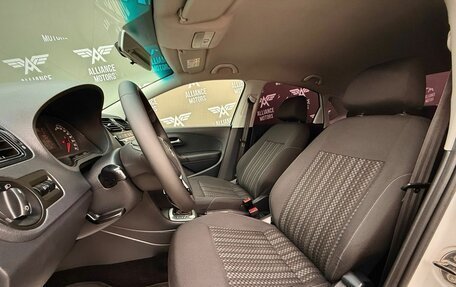 Volkswagen Polo VI (EU Market), 2016 год, 895 000 рублей, 11 фотография
