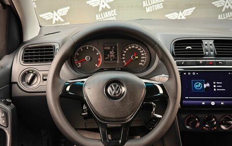 Volkswagen Polo VI (EU Market), 2016 год, 895 000 рублей, 15 фотография