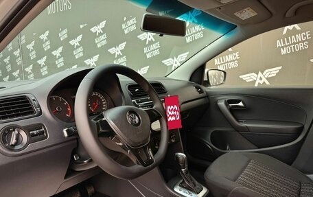 Volkswagen Polo VI (EU Market), 2016 год, 895 000 рублей, 10 фотография