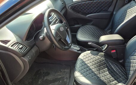 Hyundai Solaris II рестайлинг, 2012 год, 890 000 рублей, 13 фотография