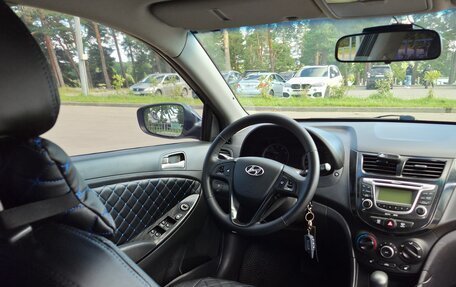 Hyundai Solaris II рестайлинг, 2012 год, 890 000 рублей, 9 фотография