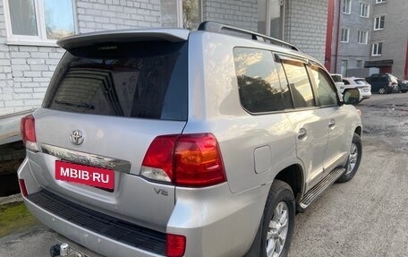 Toyota Land Cruiser 200, 2012 год, 3 500 000 рублей, 2 фотография