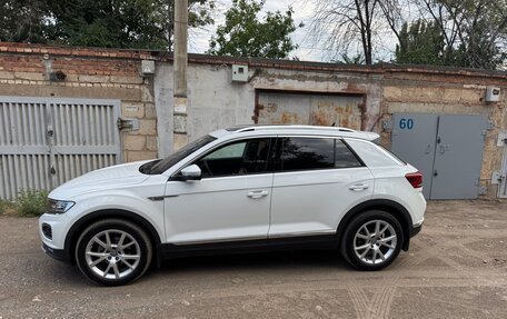 Volkswagen T-Roc I, 2020 год, 2 490 000 рублей, 2 фотография