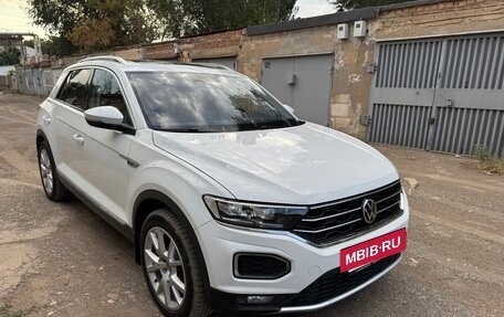 Volkswagen T-Roc I, 2020 год, 2 490 000 рублей, 4 фотография