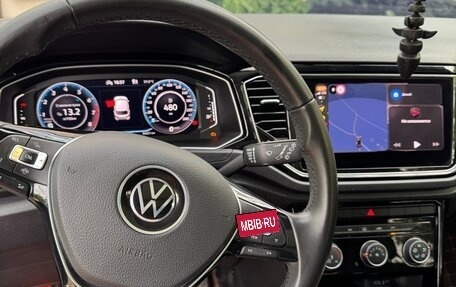 Volkswagen T-Roc I, 2020 год, 2 490 000 рублей, 26 фотография