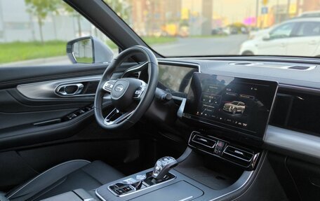 GAC GS8, 2023 год, 2 750 000 рублей, 13 фотография