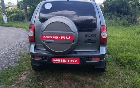 Chevrolet Niva I рестайлинг, 2011 год, 450 000 рублей, 5 фотография