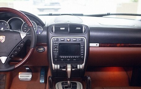 Porsche Cayenne III, 2007 год, 950 000 рублей, 10 фотография