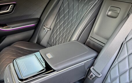Mercedes-Benz S-Класс, 2022 год, 12 800 000 рублей, 32 фотография