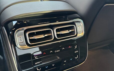 Mercedes-Benz S-Класс, 2022 год, 12 800 000 рублей, 31 фотография