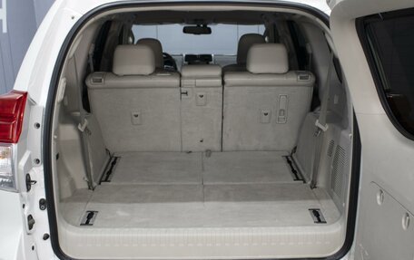 Toyota Land Cruiser Prado 150 рестайлинг 2, 2010 год, 2 390 000 рублей, 23 фотография