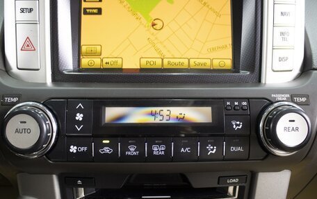 Toyota Land Cruiser Prado 150 рестайлинг 2, 2010 год, 2 390 000 рублей, 19 фотография