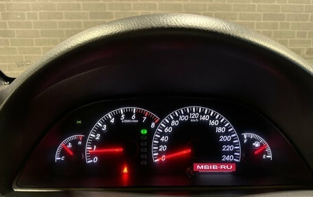 Toyota Camry V40, 2004 год, 800 000 рублей, 16 фотография