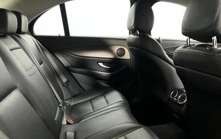 Mercedes-Benz E-Класс, 2016 год, 2 200 000 рублей, 10 фотография