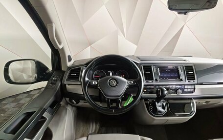 Volkswagen Multivan T6 рестайлинг, 2015 год, 2 939 000 рублей, 17 фотография
