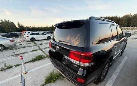 Toyota Land Cruiser 200, 2017 год, 8 500 000 рублей, 3 фотография