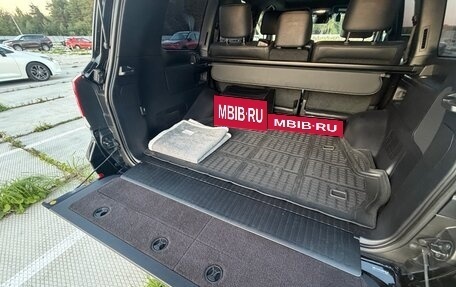 Toyota Land Cruiser 200, 2017 год, 8 500 000 рублей, 5 фотография