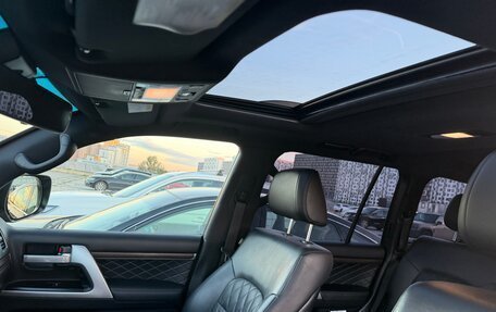 Toyota Land Cruiser 200, 2017 год, 8 500 000 рублей, 8 фотография