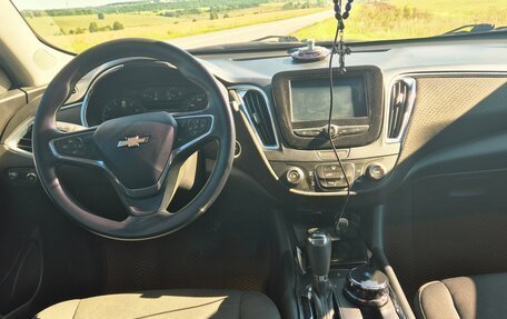 Chevrolet Malibu IX, 2016 год, 1 150 000 рублей, 12 фотография