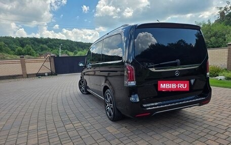Mercedes-Benz V-Класс, 2018 год, 5 999 999 рублей, 9 фотография