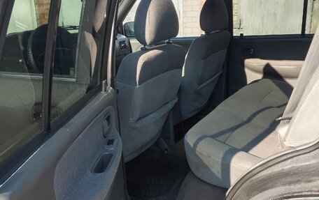 KIA Sportage IV рестайлинг, 2002 год, 350 000 рублей, 9 фотография