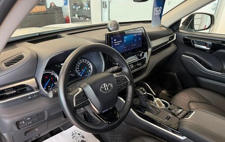 Toyota Highlander, 2021 год, 5 379 900 рублей, 11 фотография