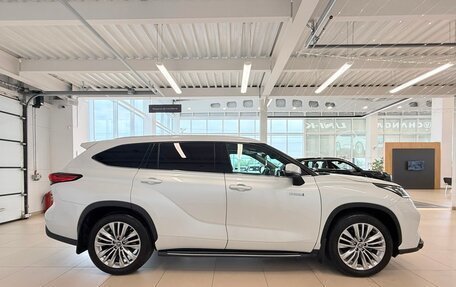 Toyota Highlander, 2021 год, 5 379 900 рублей, 7 фотография