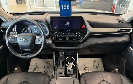 Toyota Highlander, 2021 год, 5 379 900 рублей, 16 фотография