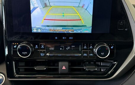 Toyota Highlander, 2021 год, 5 379 900 рублей, 17 фотография