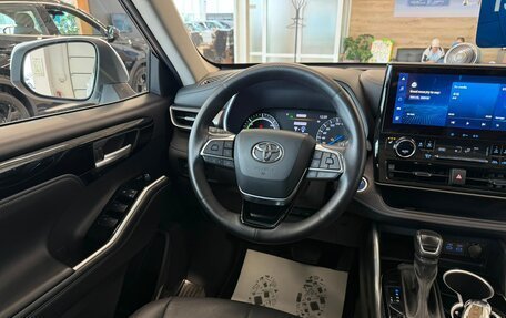 Toyota Highlander, 2021 год, 5 379 900 рублей, 14 фотография