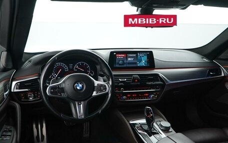 BMW 5 серия, 2018 год, 3 449 097 рублей, 6 фотография