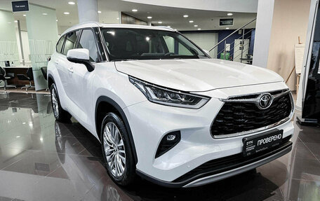 Toyota Highlander, 2026 год, 5 700 000 рублей, 3 фотография
