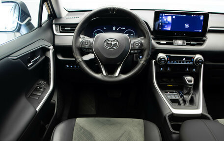 Toyota RAV4, 2023 год, 3 449 000 рублей, 9 фотография
