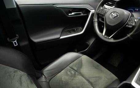 Toyota RAV4, 2023 год, 3 449 000 рублей, 19 фотография