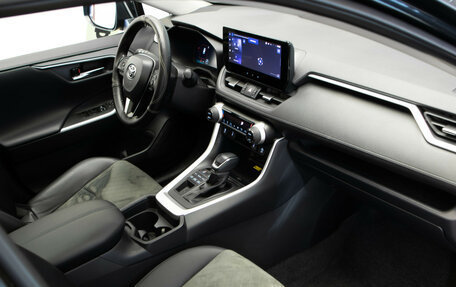 Toyota RAV4, 2023 год, 3 449 000 рублей, 27 фотография