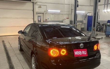 Volkswagen Jetta VI, 2008 год, 570 000 рублей, 17 фотография