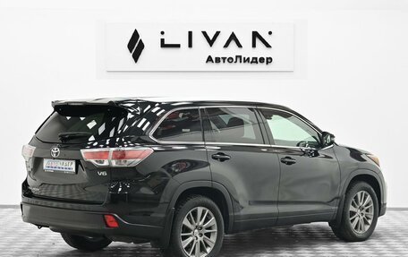 Toyota Highlander III, 2015 год, 2 655 000 рублей, 4 фотография