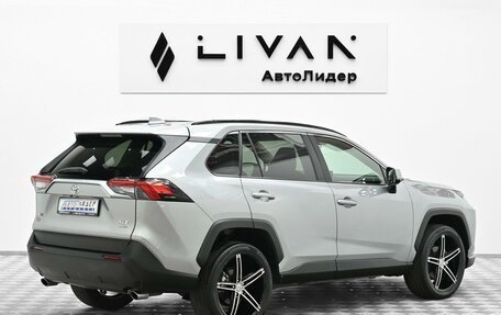 Toyota RAV4, 2021 год, 2 985 000 рублей, 4 фотография