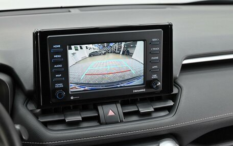 Toyota RAV4, 2021 год, 2 985 000 рублей, 15 фотография