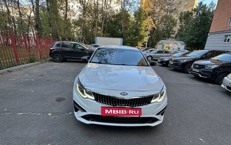 KIA Optima IV, 2019 год, 1 450 000 рублей, 2 фотография