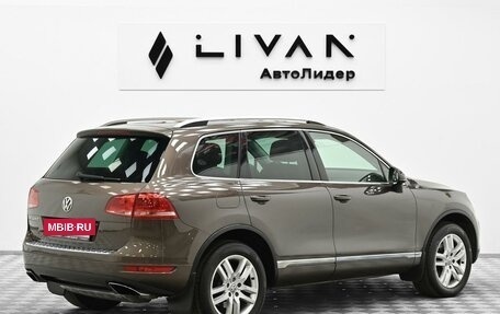 Volkswagen Touareg III, 2013 год, 1 865 000 рублей, 2 фотография