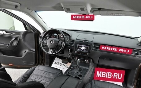 Volkswagen Touareg III, 2013 год, 1 865 000 рублей, 6 фотография