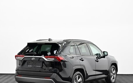 Toyota RAV4, 2021 год, 2 875 000 рублей, 2 фотография