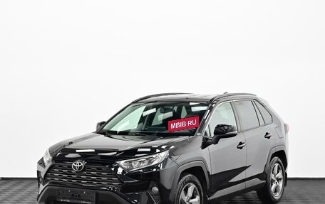 Toyota RAV4, 2021 год, 2 875 000 рублей, 3 фотография