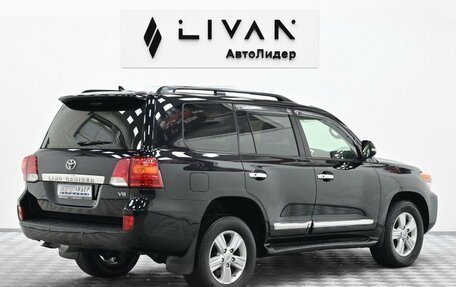 Toyota Land Cruiser 200, 2015 год, 3 775 000 рублей, 2 фотография